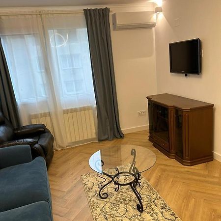 Alex Apartament Central Bucharest Luaran gambar