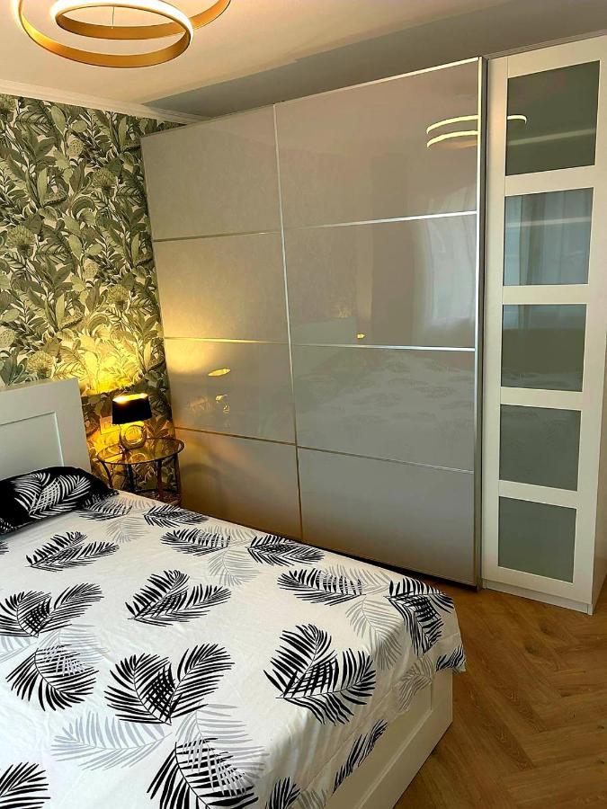 Alex Apartament Central Bucharest Luaran gambar