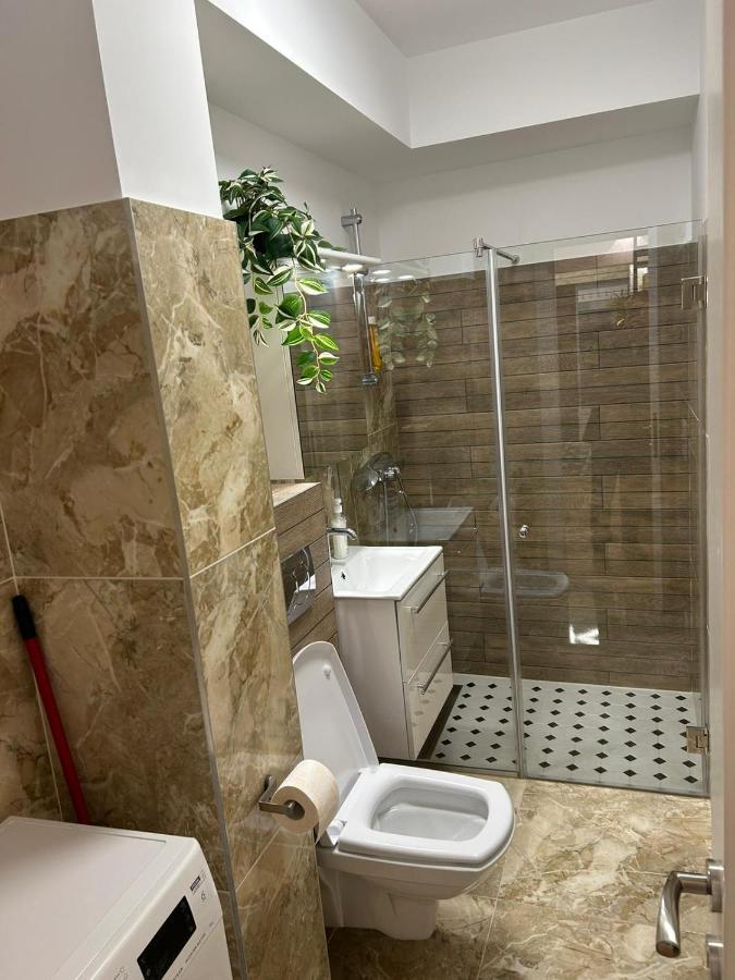 Alex Apartament Central Bucharest Luaran gambar